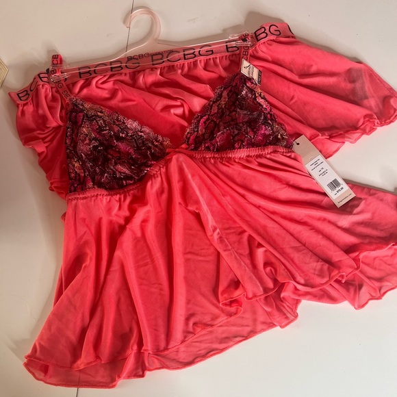 BCBGENERATION Lace Baby Doll Top & Shorts Set - Picture 6 of 6